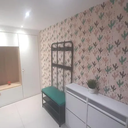 Apartamento Acogedor, Centro, Aparcamiento Gratis, Wifi *